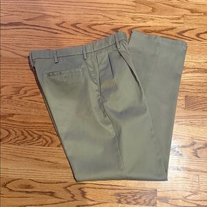 Haggar Men's Tan Chinos